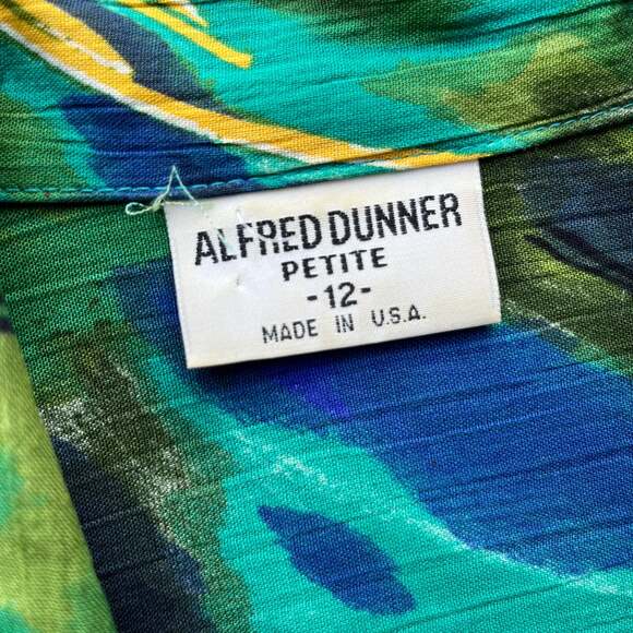 Vintage Alfred Dunner Petite Button Down Floral Hawaiian Shirt - Picture 2 of 4